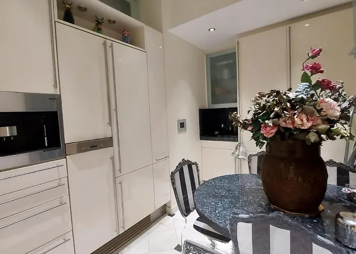 דירה Luxe